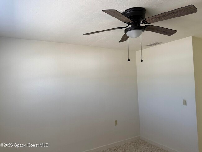 Building Photo - 21 Rosevere Way