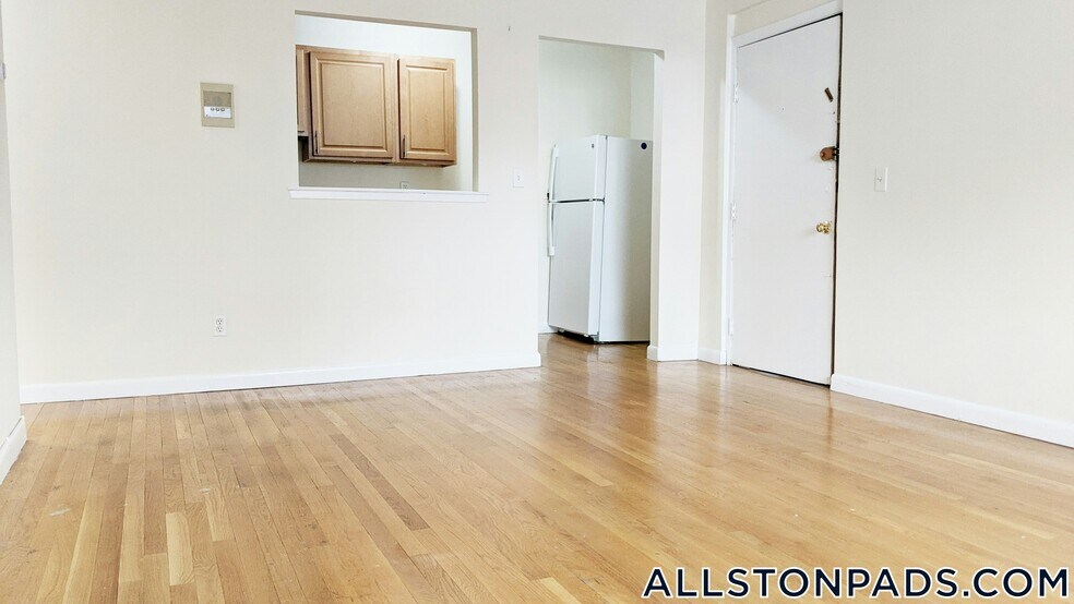 Building Photo - 26 Allston St