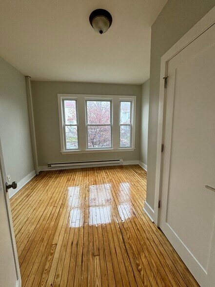 189 Elmwood Ave 3 - 188 Elmwood Ave