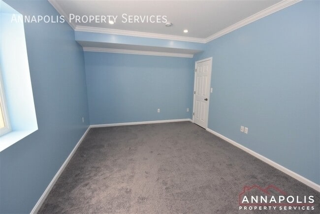Building Photo - 7946 Monrovia Dr