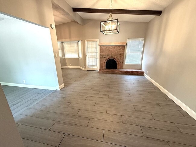 Building Photo - Charming 3 bedroom in NE Albuquerque. Osuna/San Pedro area near San Mateo. Refrigerated Air! 2 Ca...