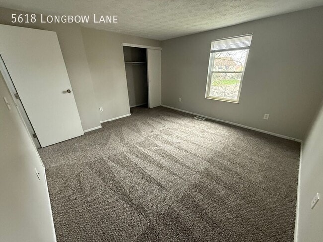 Building Photo - 5618 Longbow Ln