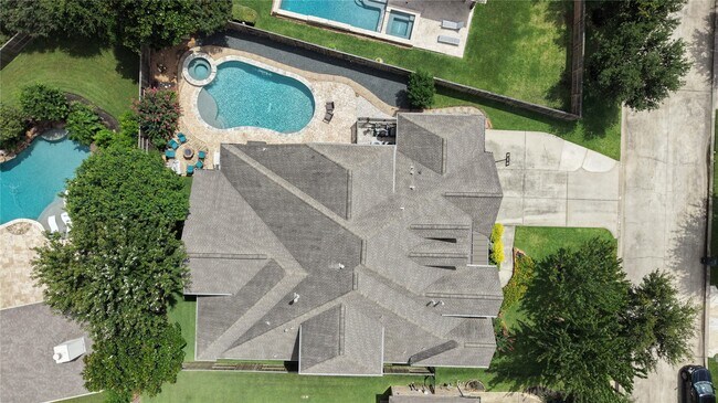 Building Photo - 9614 Blackberry Terrace Drive