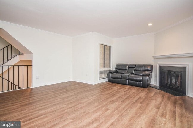 Building Photo - 18604 Pier Point Pl