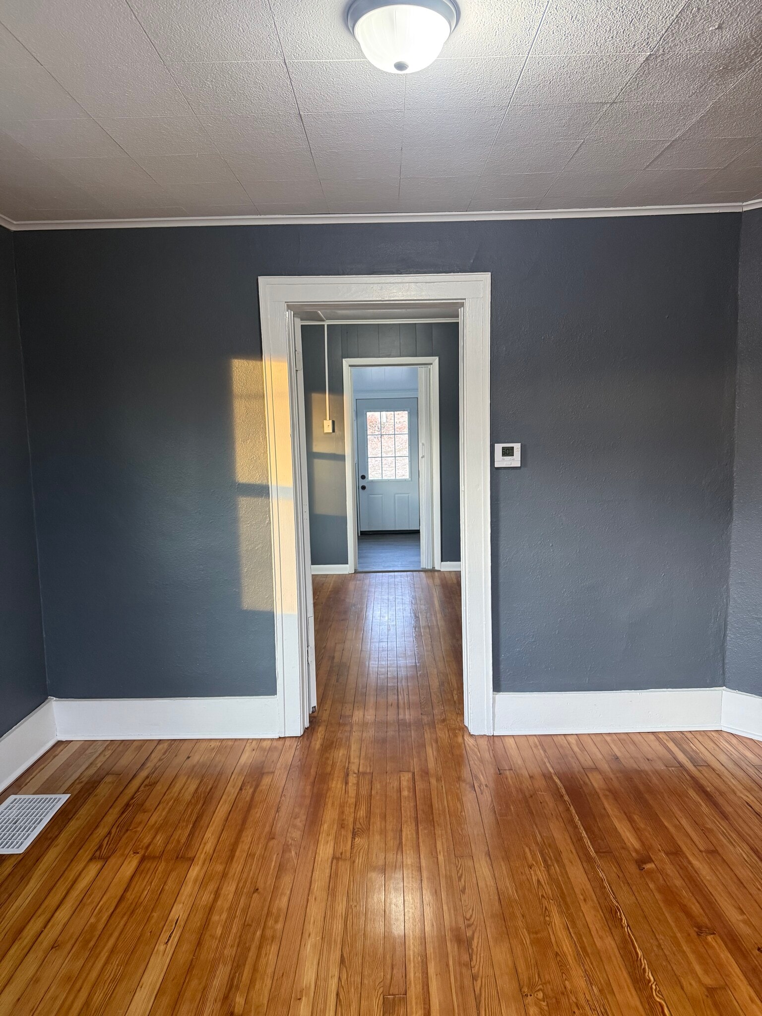 Dining Room - 1116 Adams St