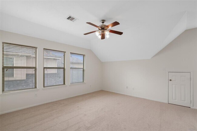 Building Photo - 114 E Lasting Spring Cir