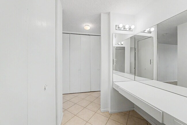 Building Photo - 9400 Atlantic Ave