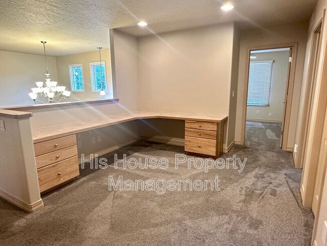 Building Photo - 3103 68th Ave Ct