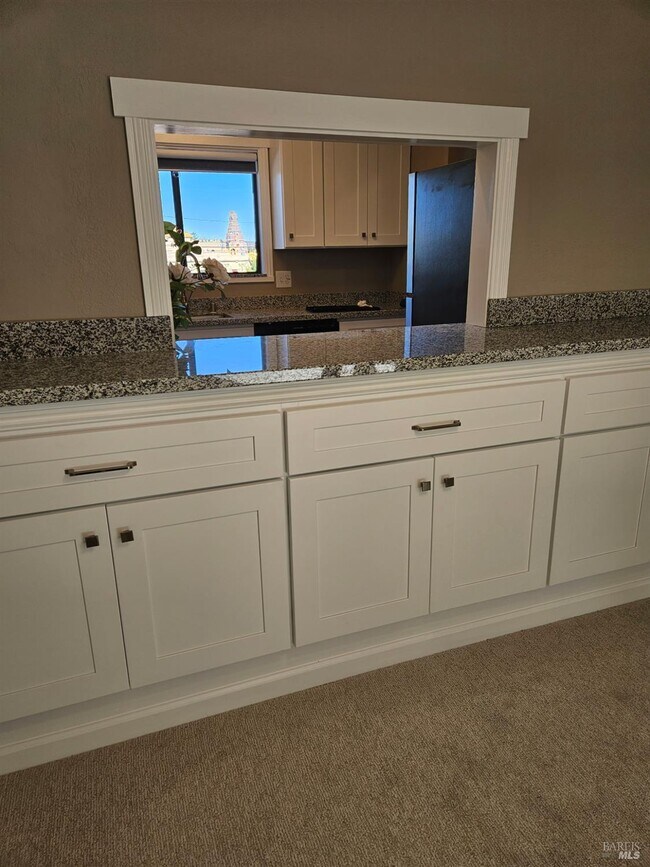 Building Photo - 2601 Sinclair Ave