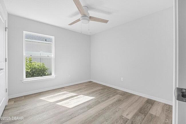 Building Photo - 43 Pony Express Dr