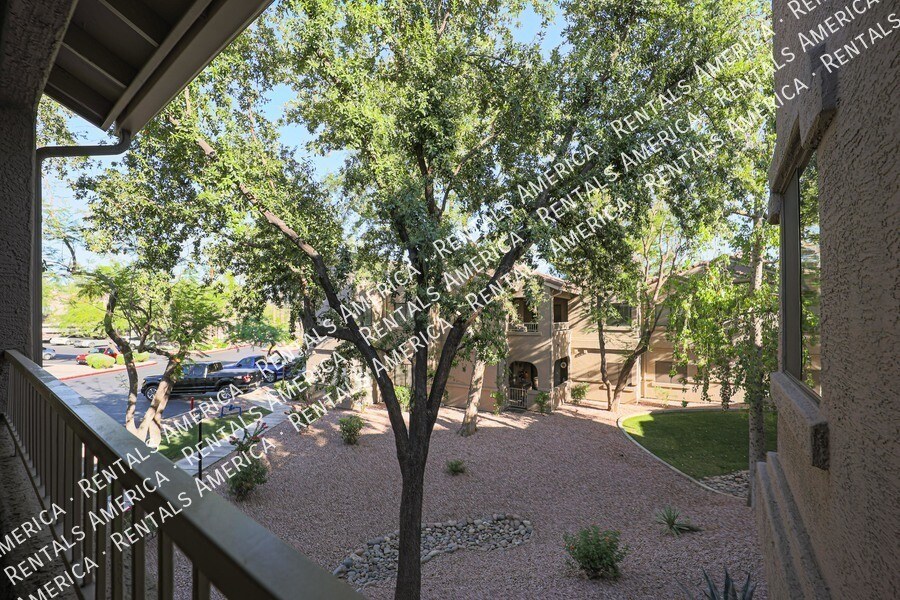 Building Photo - 15050 N Thompson Peak Pkwy