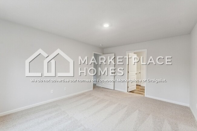 Building Photo - 5331 Greenwood Rd