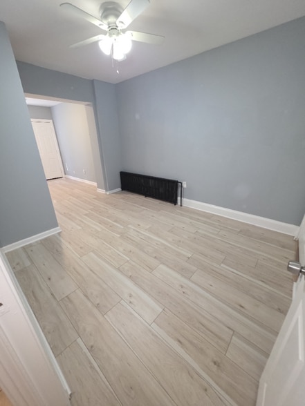 Building Photo - 1212 Holbrook St NE