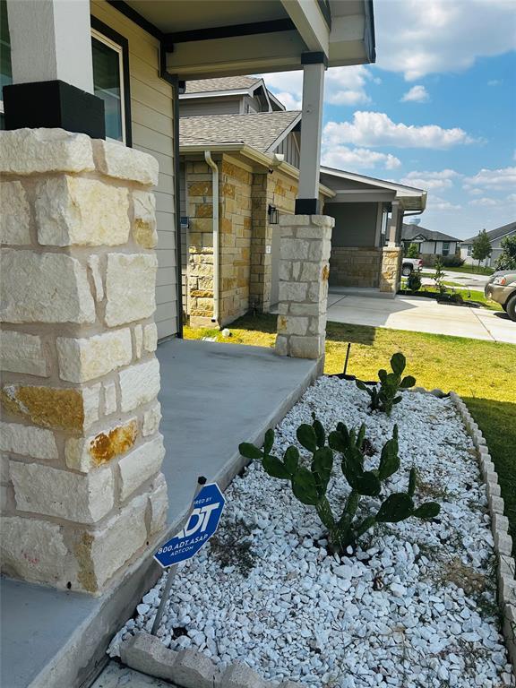 Building Photo - 94 Barton Creek Ln