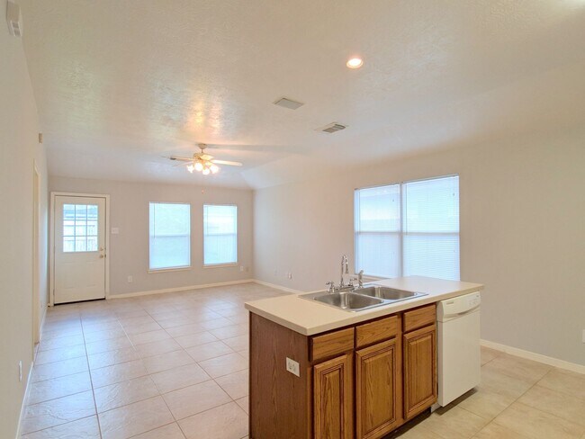 Building Photo - 11314 Northam Dr