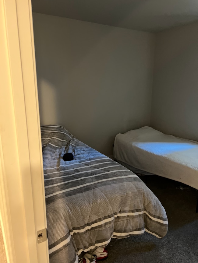 Building Photo - 1209 Ramona St