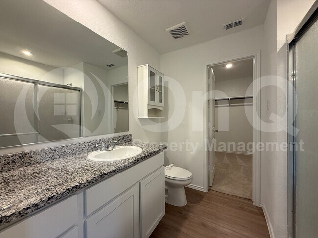 Building Photo - 1117 Desert Willow Dr