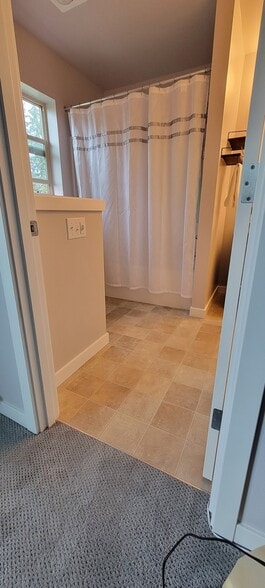 Building Photo - 15808 14th Ave W