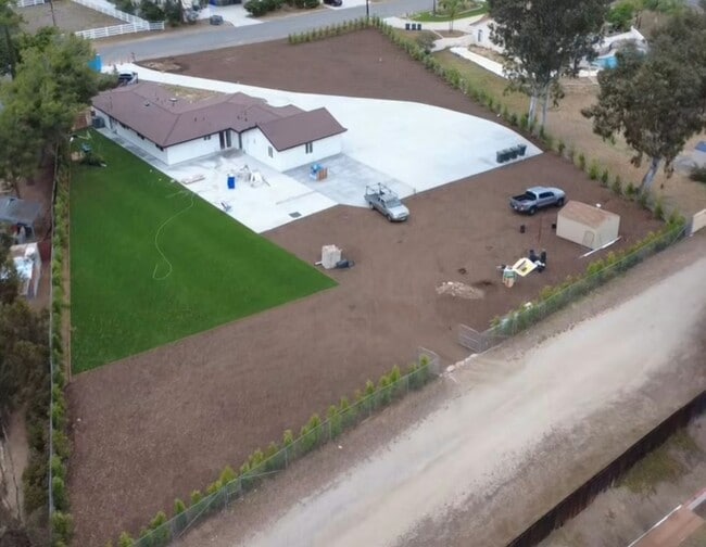 Building Photo - 12311 Boulder View Dr