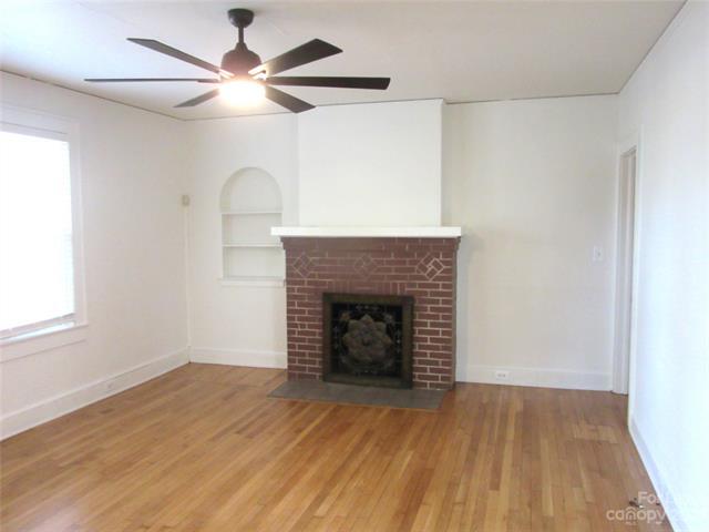 Building Photo - 511 S 4th St