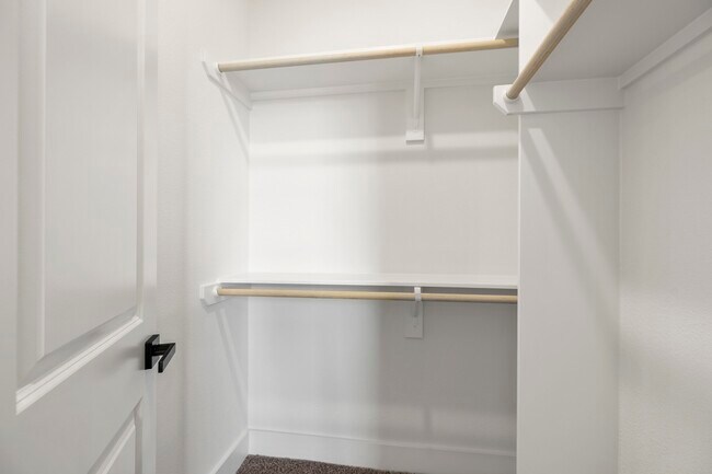 Building Photo - 6326 Del Rio St