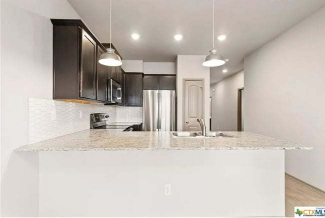 Building Photo - 3 Bedroom / 2 Bathroom Townhome – Copperas Cove - Coming Soon