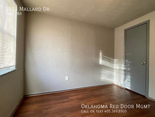 Building Photo - 1513 Mallard Dr