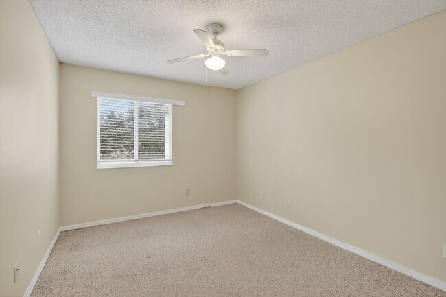 Building Photo - 19343 SW 60th Ct