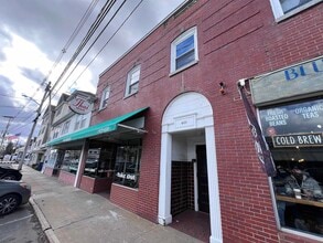 Building Photo - 444 Lafayette Rd