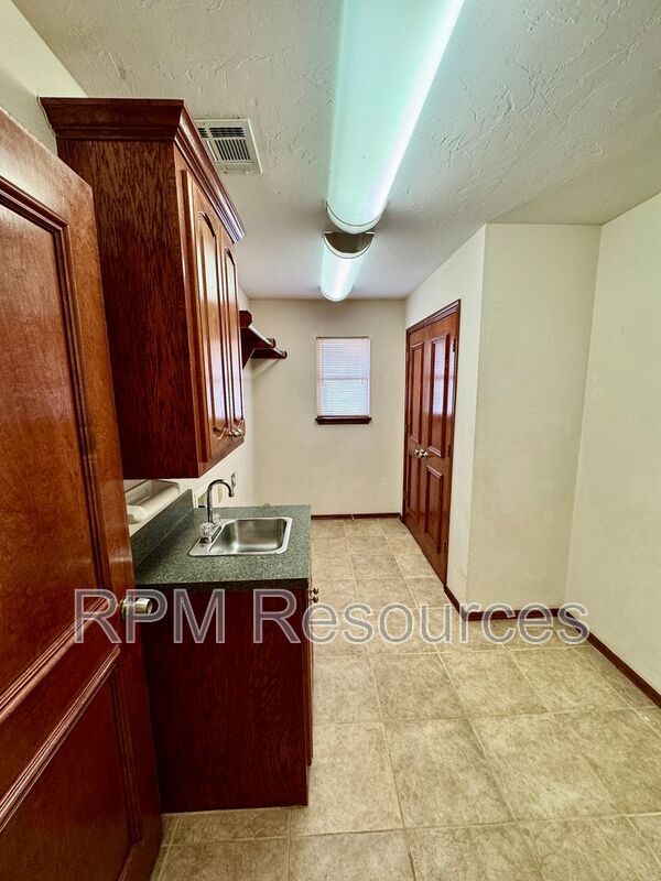 Building Photo - 11917 Wickford Pl