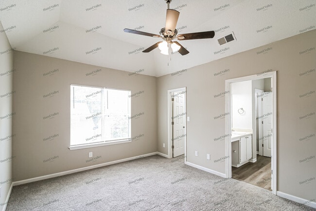 Building Photo - 4381 Ward Bluff Ct