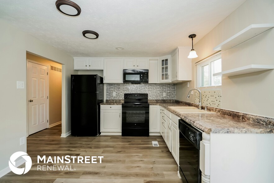 Building Photo - 7516 Inverness Dr