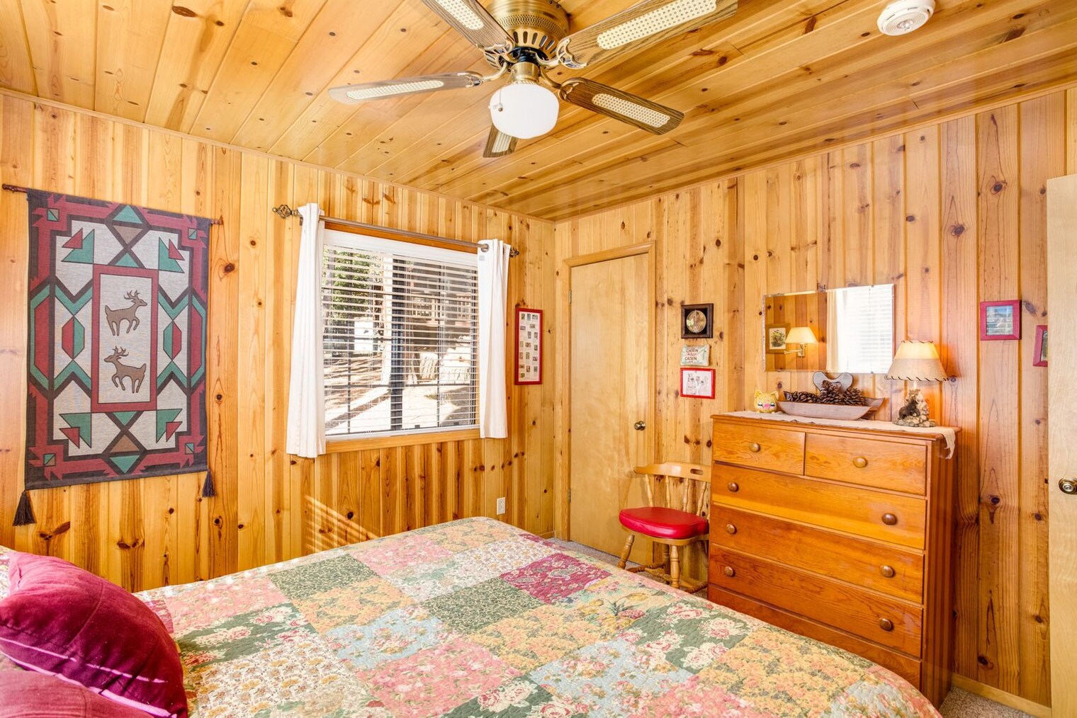 Building Photo - 8041 Woodpecker Way