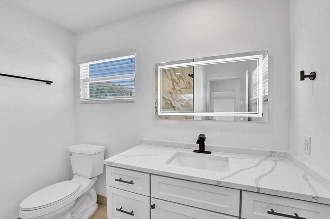 Building Photo - 4110 NW 10th St