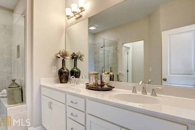 Building Photo - 10120 Windalier Way