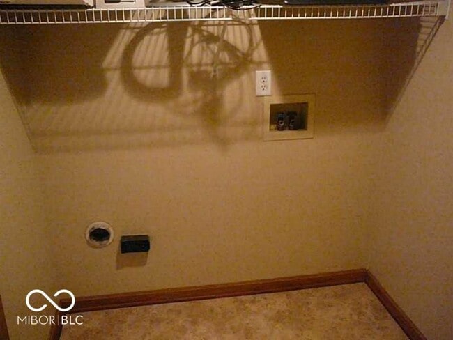 Building Photo - 6209 Pinnacle Blvd