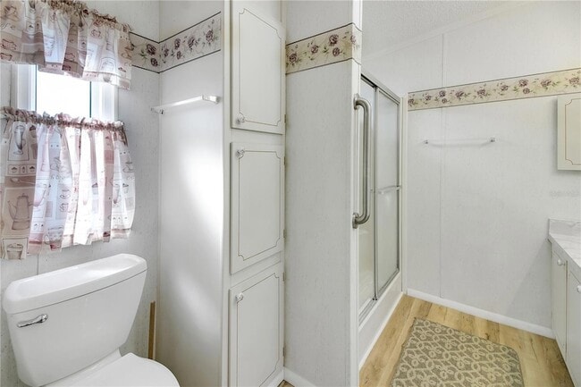 Building Photo - 5229 Hartford Ln