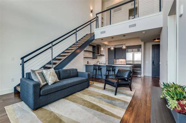 Building Photo - 3611 Congress Ave