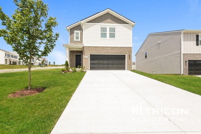 Primary Photo - 1056 Large Poppy Dr