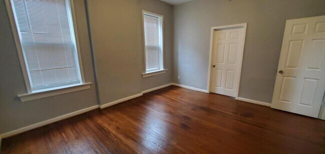 Building Photo - 4135 S Compton Ave