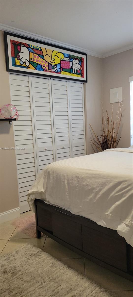 Building Photo - 6021 SW 62nd Pl