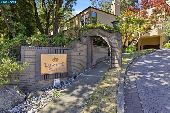 Building Photo - 3279 Mt Diablo Ct