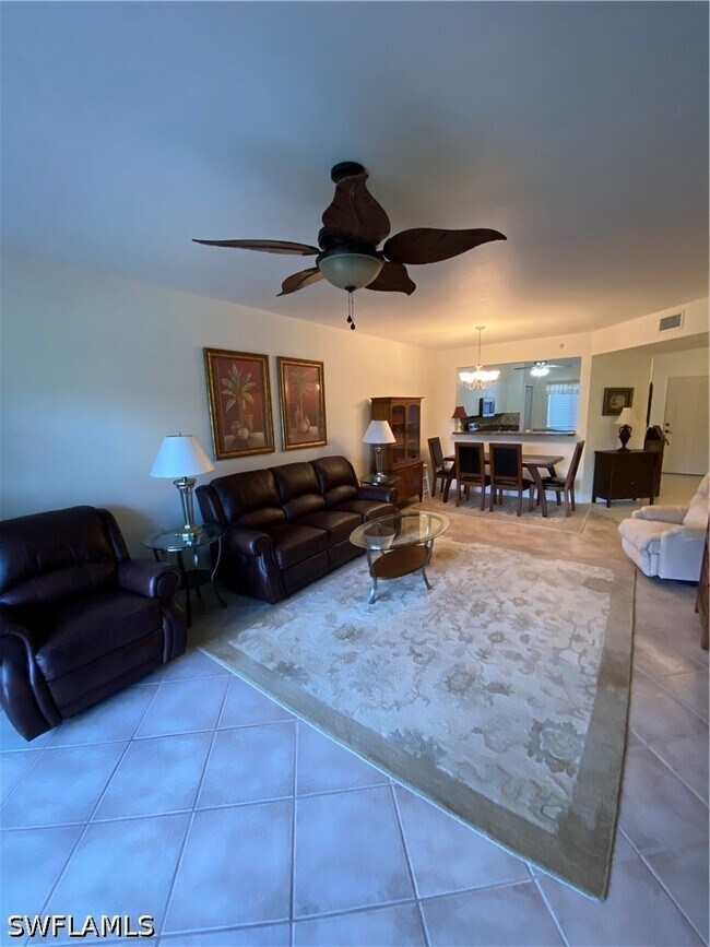 Building Photo - 7831 Regal Heron Cir