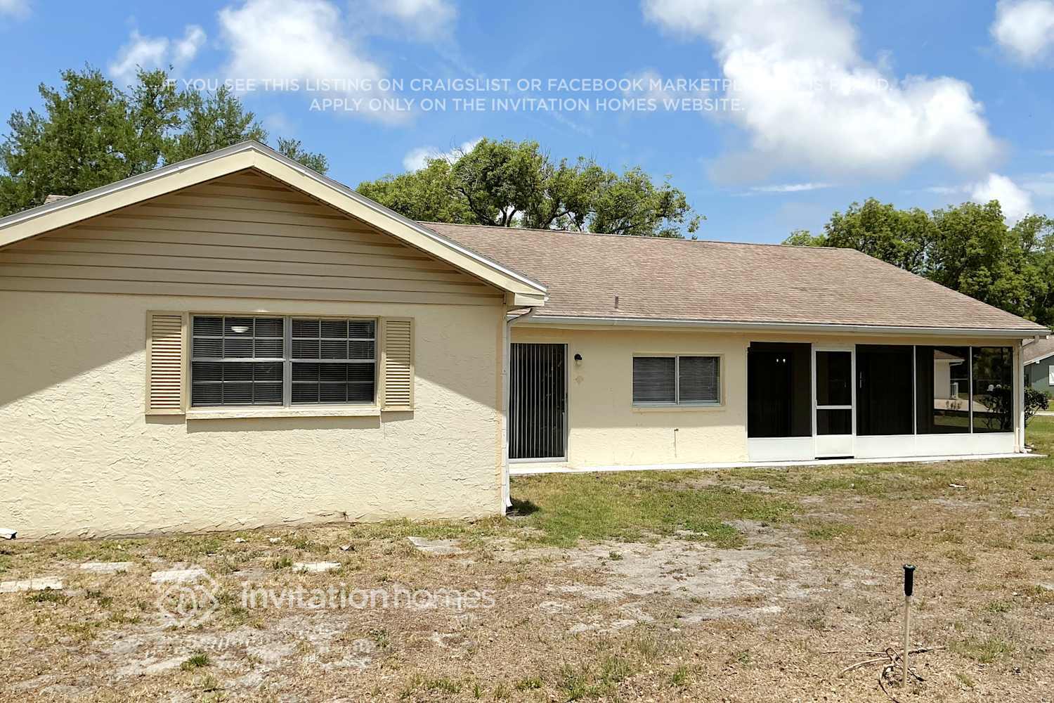 Building Photo - 12206 Meadowbrook Ln