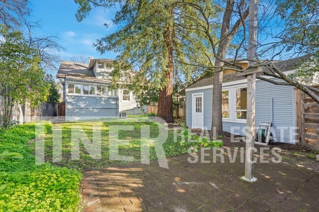 Building Photo - 2916 22nd St