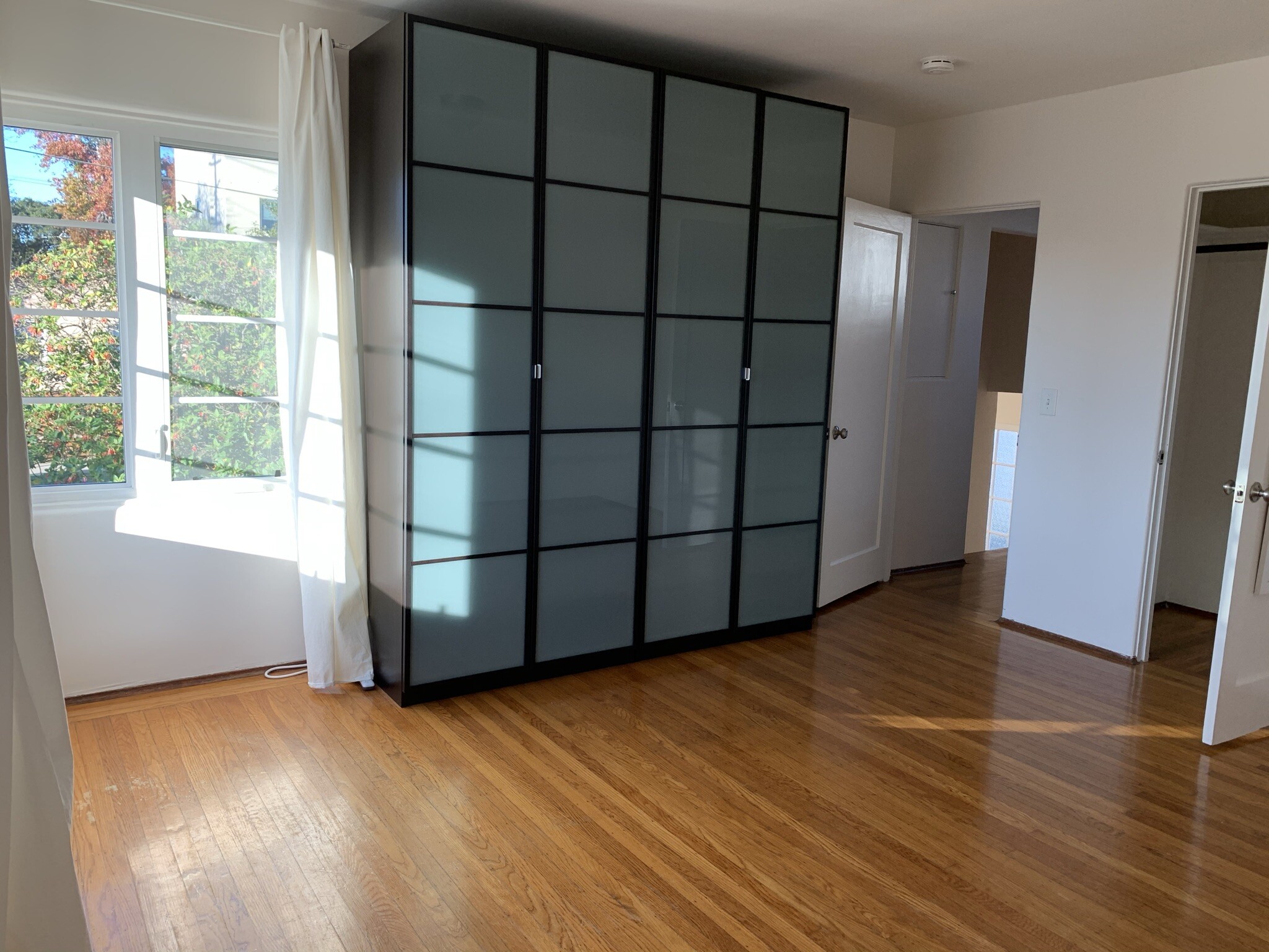 Bedroom - 1903 Sacramento St