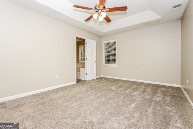 Building Photo - 125 Vesta Ct