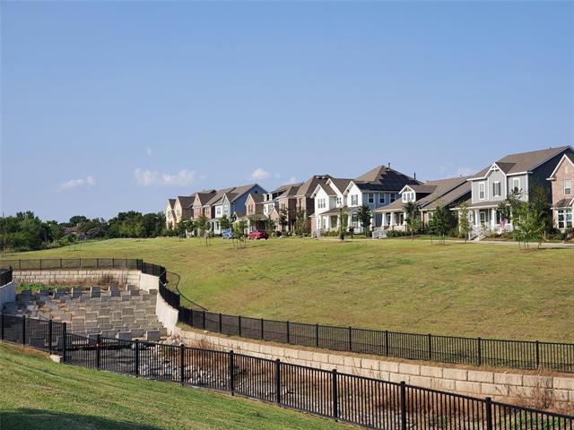 Building Photo - 2846 Lotus St