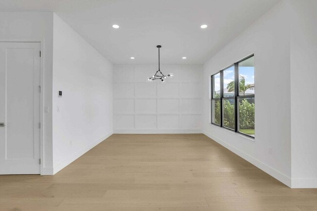 Building Photo - 21049 Violet Flds Wy