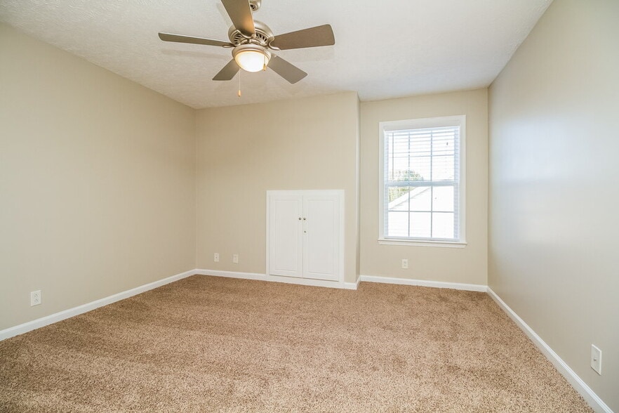 Building Photo - 2923 Bray Ct